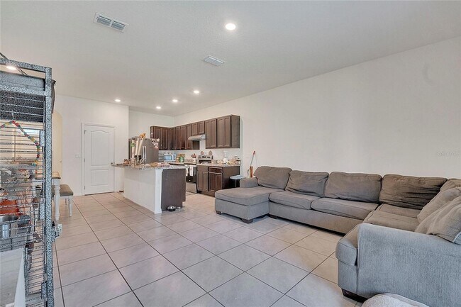 Building Photo - 1394 Yellow Finch Dr