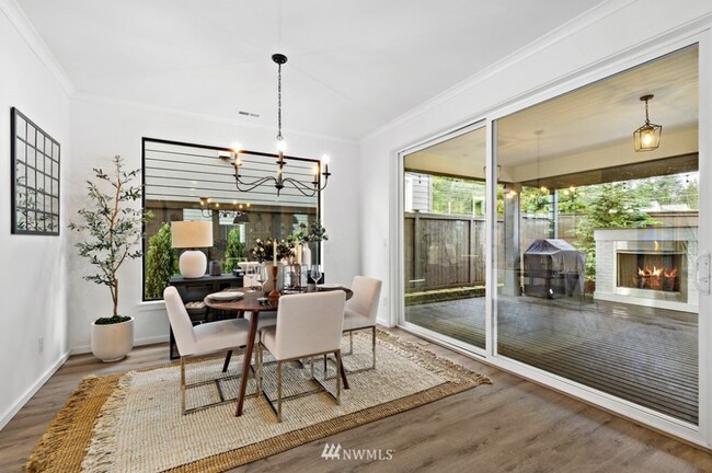 Building Photo - Designer 4-Bedroom Home with Covered Outdoor Living in Lake Stevens