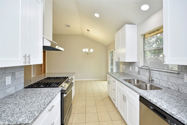 Building Photo - 1814 Brickarbor Dr