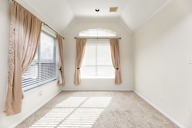 Building Photo - 15435 Stoneridge Park Ln