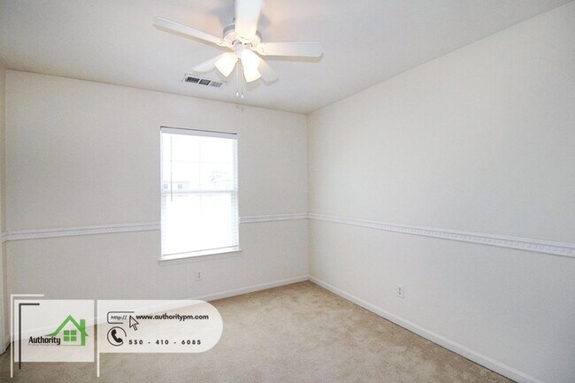 Building Photo - 2109 Vienna Way