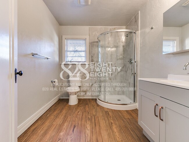 Building Photo - *COMING SOON - TOURS EXPECTED TO BEGIN 6/5/26* 2 Bed/2 Bath Duplex Close to Campus Corner!