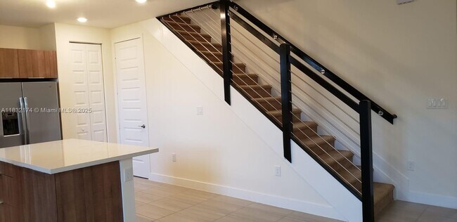 Building Photo - 10452 NW 80th Terrace