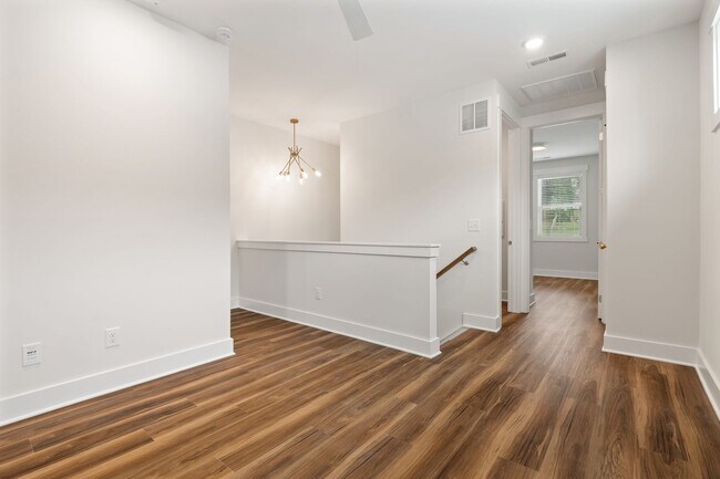 Building Photo - Newly Built 4-bedroom, 4-bathroom Home in Durham, NC