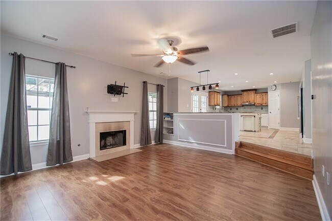 Building Photo - 1790 Tuftstown Ct