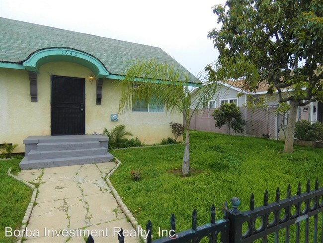 Building Photo - 1638 Gaviota Ave
