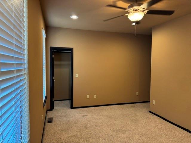 Building Photo - 375 Triad Village Dr