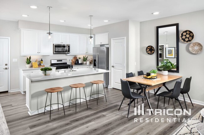 Building Photo - 24645 Saber Ct