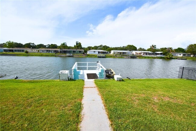Building Photo - 3839 Star Island Dr