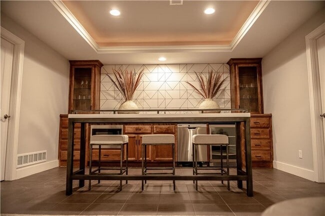 Building Photo - {4620}  Built in 2019 + Primary Bedroom on...