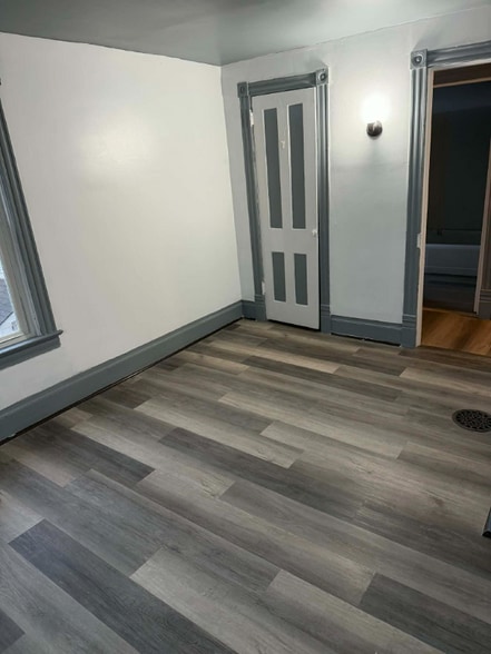 Building Photo - 101 2nd Ave