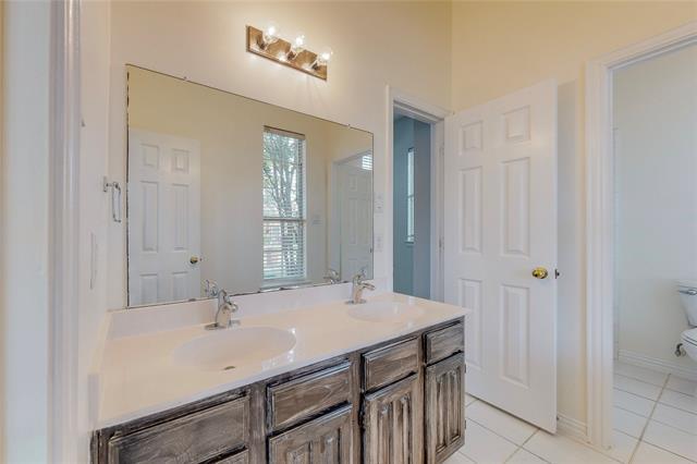 Building Photo - 2728 Gull Lake Dr