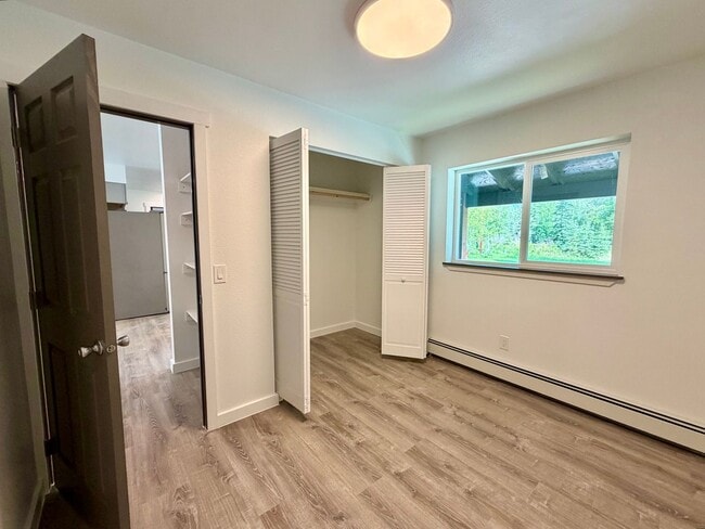 Building Photo - BRAND NEW REMODEL!