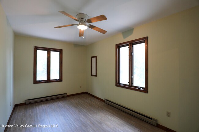 Building Photo - 340 Abeel St