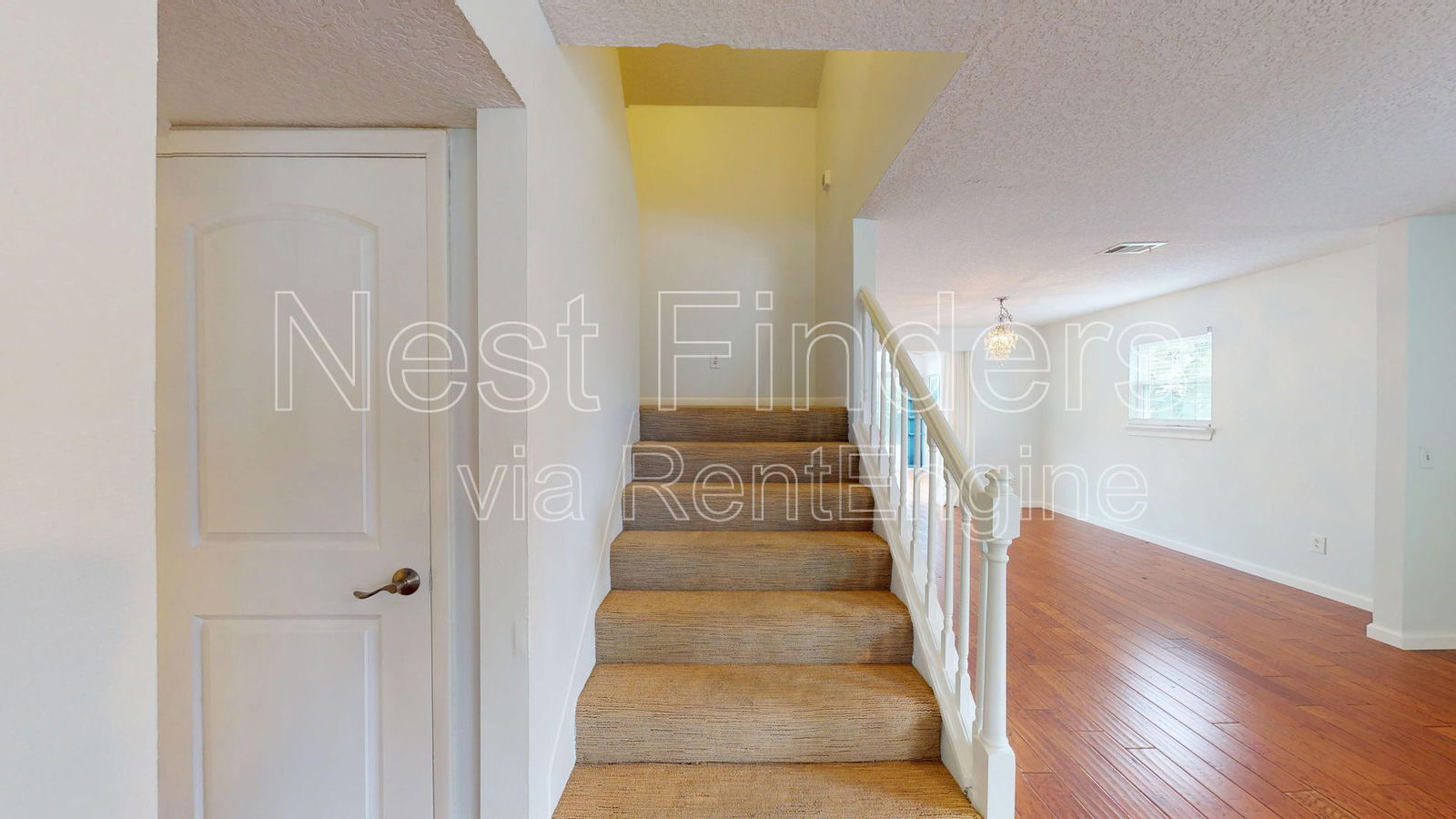 Building Photo - 421 7th Ave S