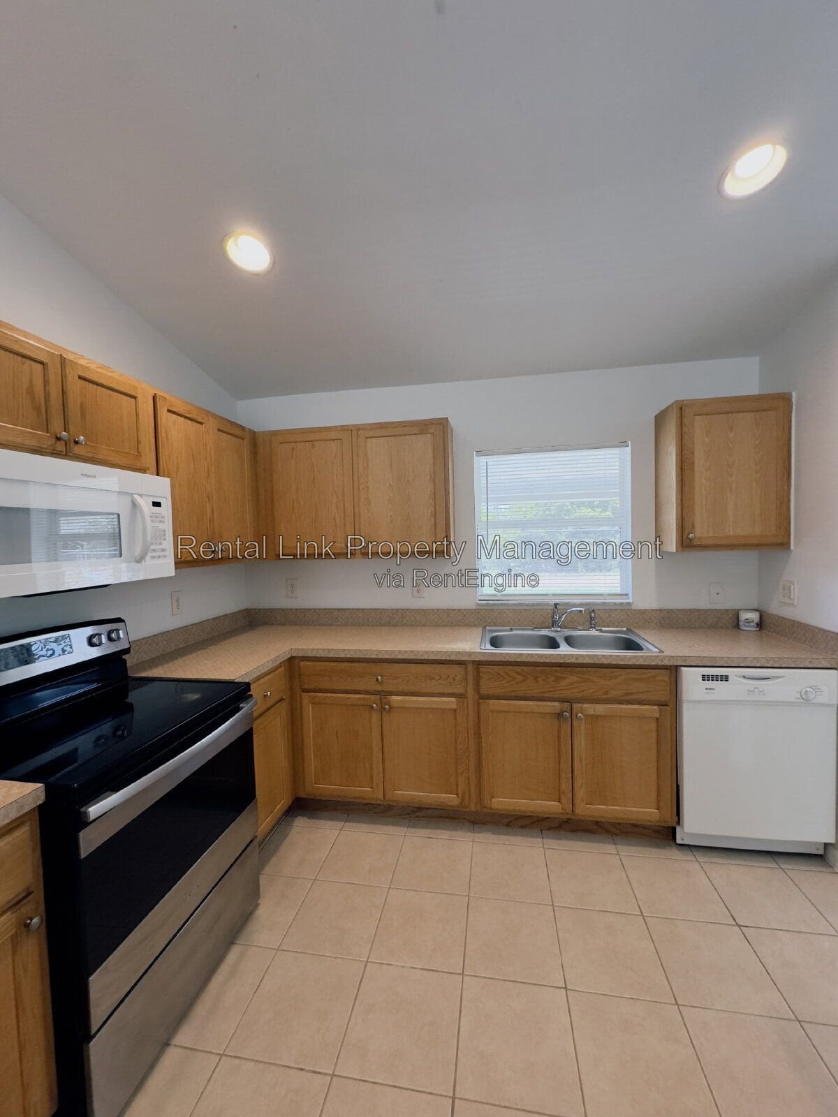 Building Photo - 4867 30th St SW