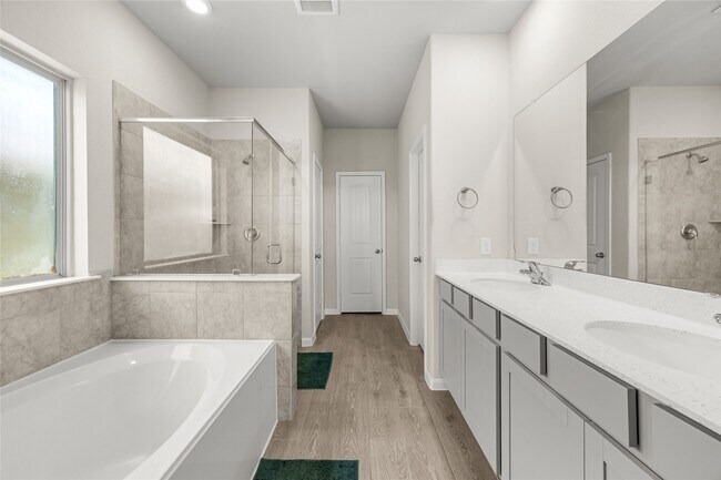 Building Photo - 5347 Sunny Ray Dr