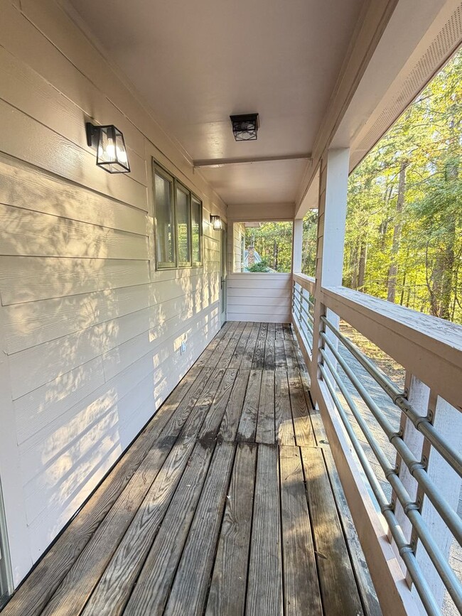 Building Photo - 5 Bed 3 Bath Home in Ruston