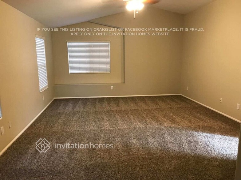 Building Photo - 16647 W Garfield St