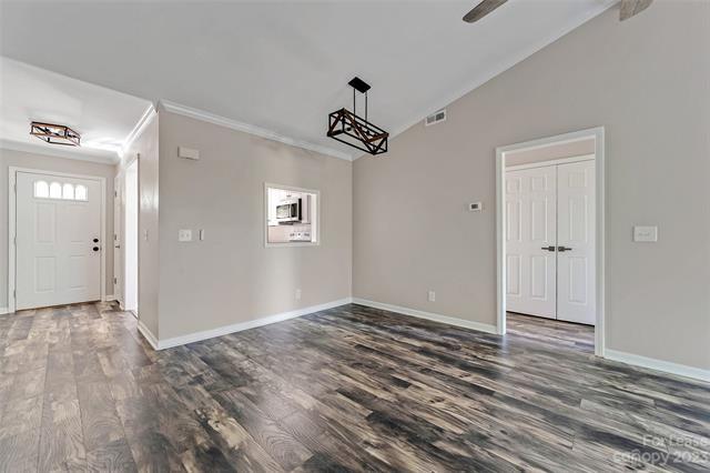 Building Photo - 231 Ramsey Ct