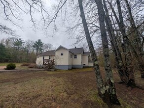 Building Photo - 22 Jenny Ln