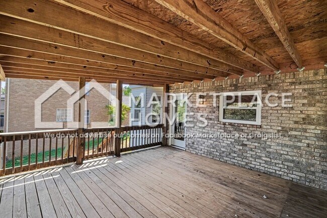Building Photo - 207 Waterview Dr