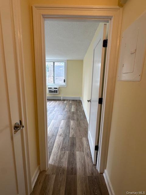 Building Photo - 14 Nosband Ave