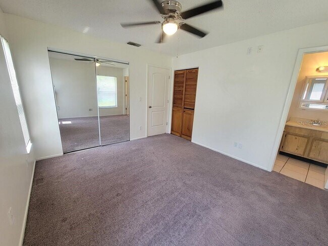 Building Photo - 8224 Autumn Oak Ave