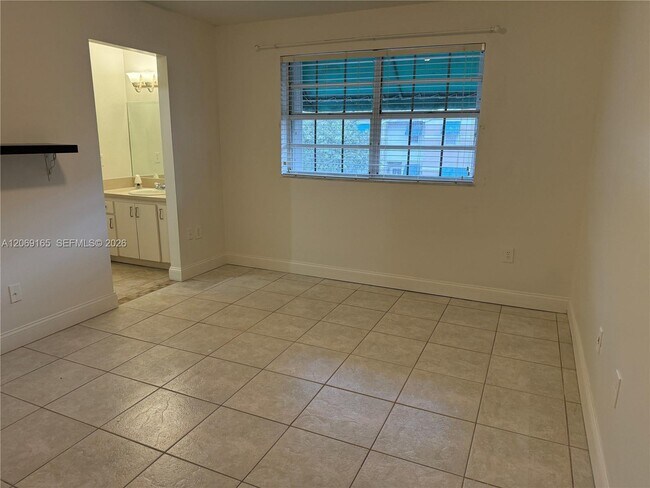 Building Photo - 12372 SW 52nd Ct
