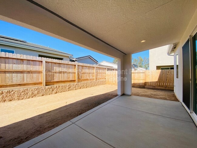 Building Photo - 4137 Beverly Ave