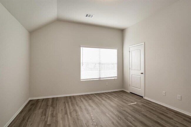Building Photo - 150 Spring Meadows Cir