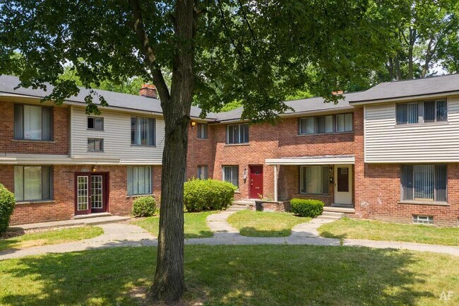 Building Photo - 14140 Riverview St