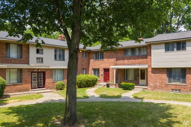 Building Photo - 14236 Riverview St