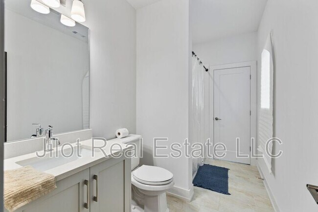 Building Photo - 1416 Silverleaf Trail