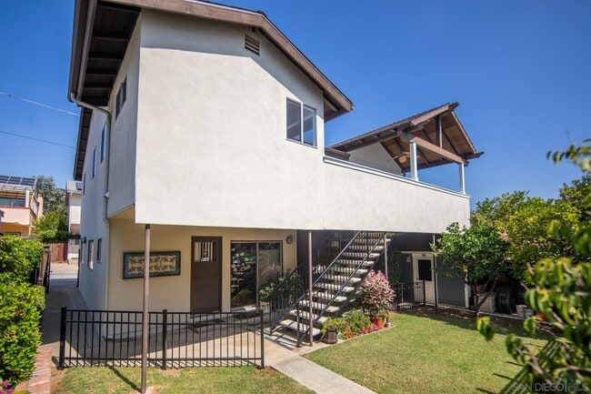Building Photo - 324 D Ave
