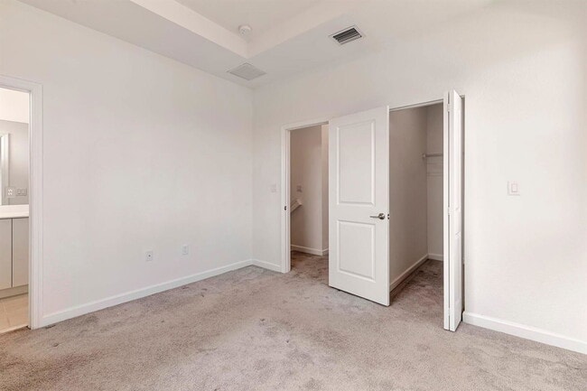 Building Photo - 13304 SW 286th Ter