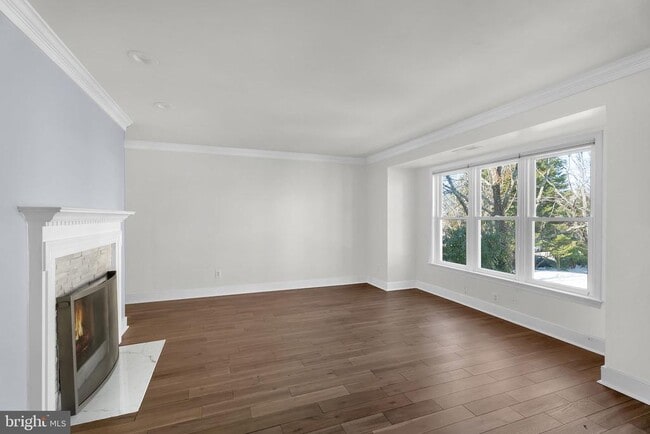 Building Photo - 3820 White Post Ct