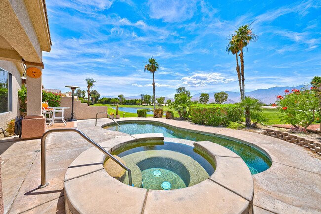 Building Photo - 29543 W Laguna Dr