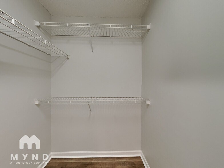 Building Photo - 6436 Tinderbox Ln