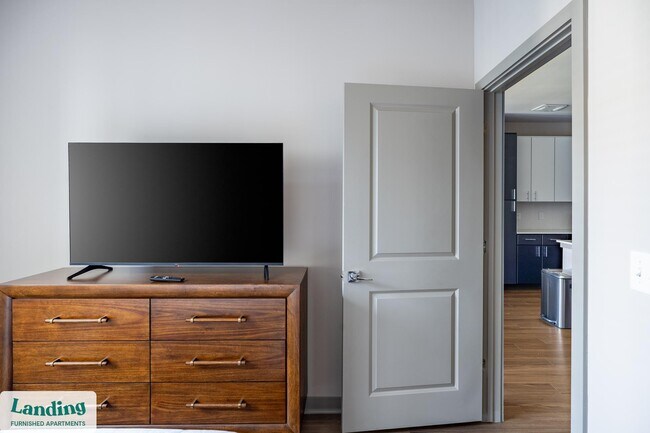 Building Photo - 1559 W 9 Mile Rd