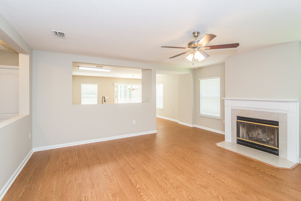 Building Photo - 1071 Collinswood Dr W