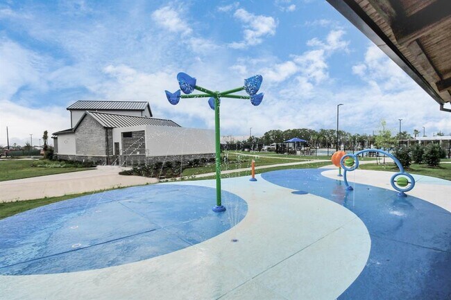 Building Photo - 10302 Florance Spring Dr