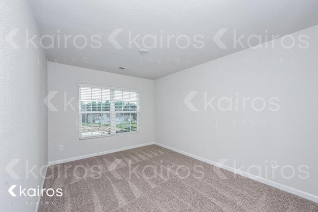 Building Photo - 607 Wild Tulip Ct