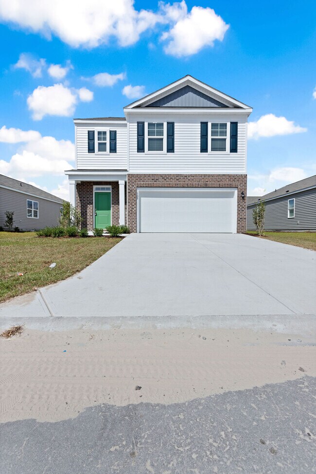 Building Photo - 105 Mesa Ln