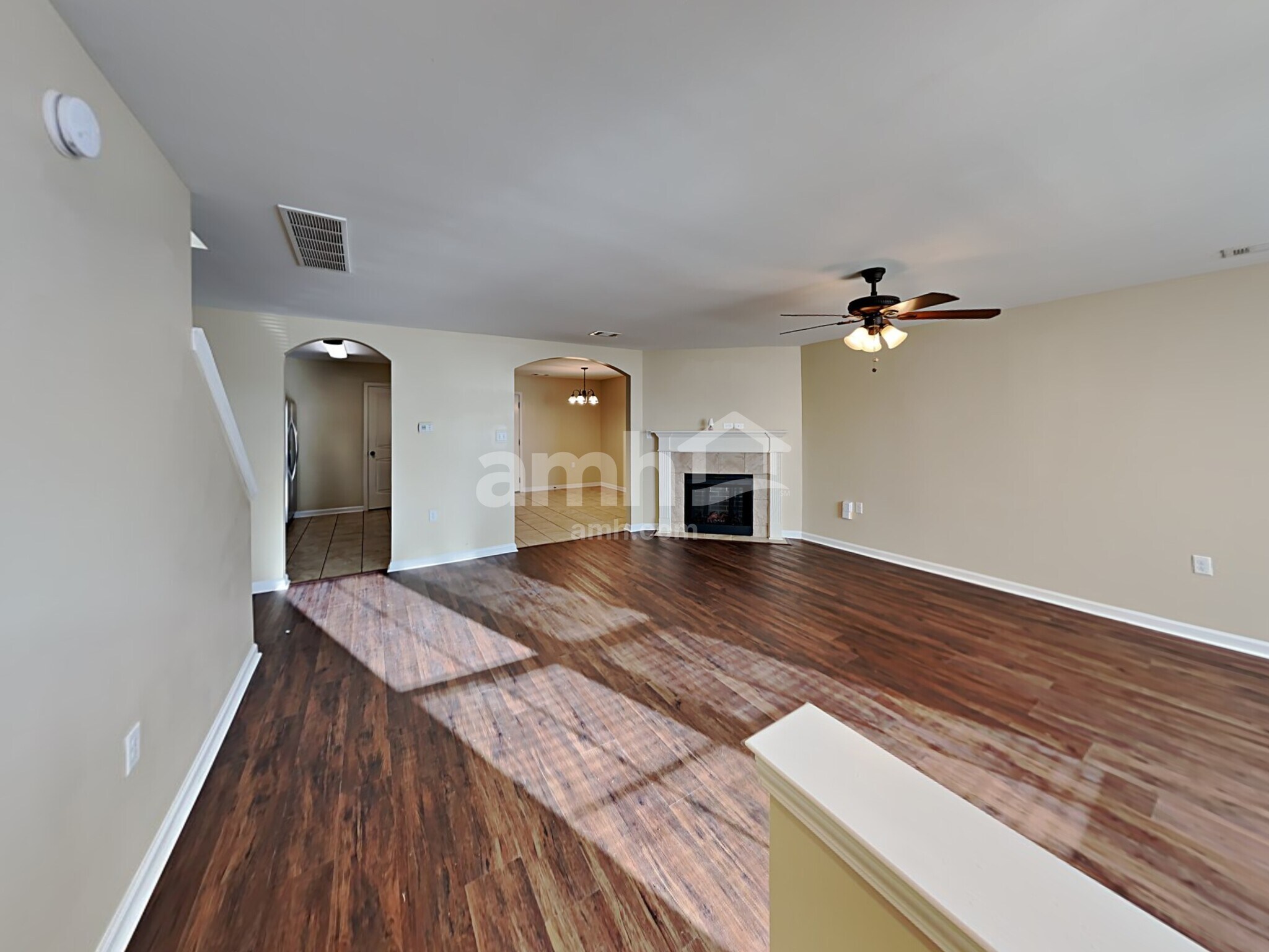 Building Photo - 1246 Carlton Ridge Dr