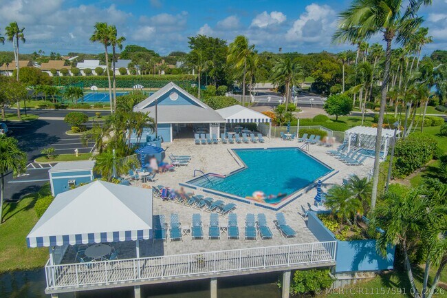 Building Photo - 1221 Ocean Dunes Cir