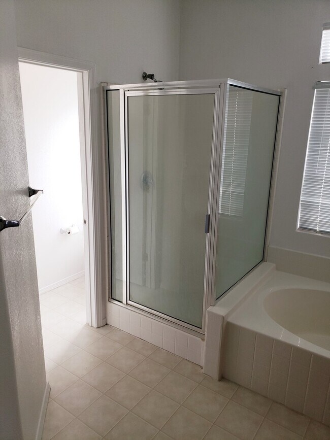 Building Photo - Great home in Enchanted Hills - 3 bed, 2 b...