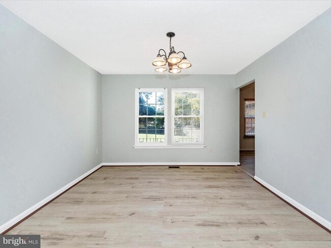 Building Photo - 408 Willow Hill Pl
