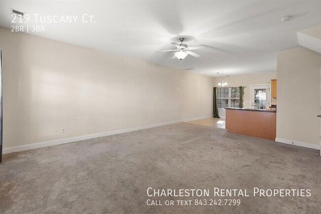 Building Photo - 219 Tuscany Ct