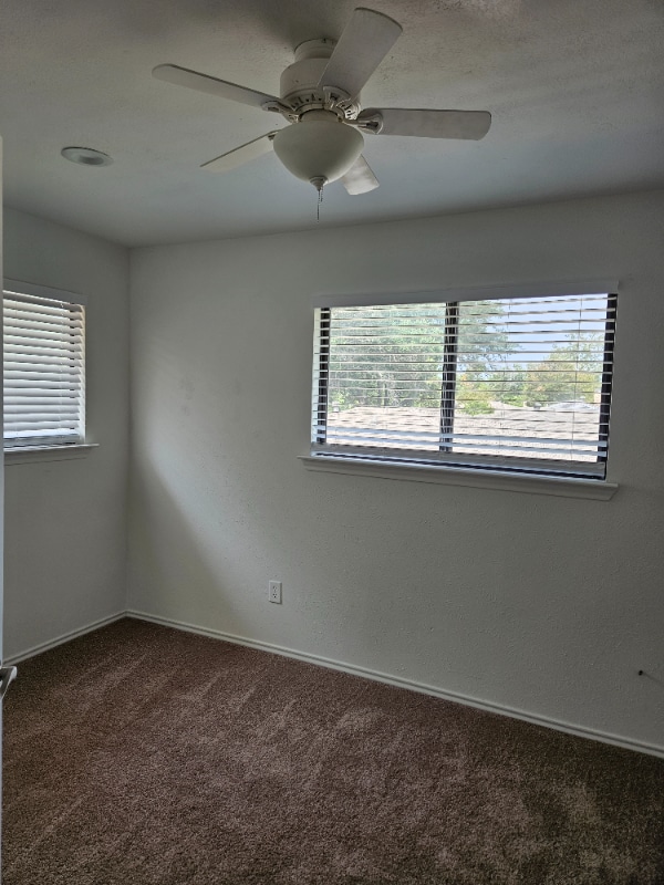 Building Photo - 2427 Richview Ct